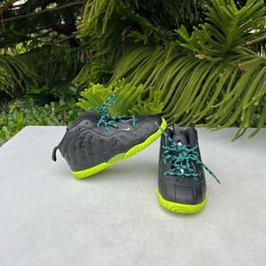 Nike Air Foamposites Shoes Toddler Size: 9C